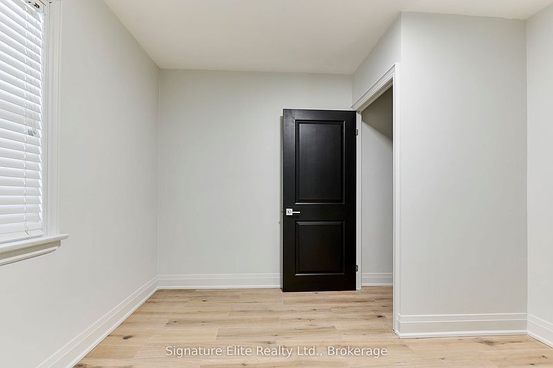 Toronto House for rent - 4 Bedrooms — photo 19