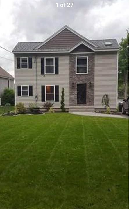 1st image of 19 Parkwood Ln #19