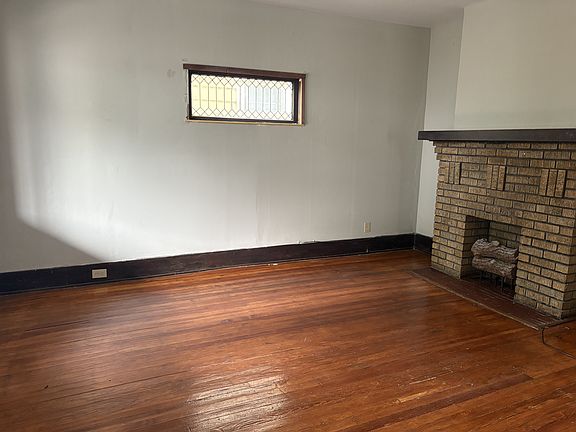 2nd image of 64 Weyand Ave #1