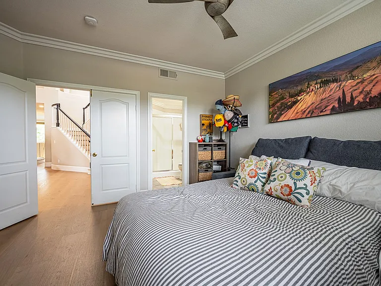 341 Calle De Adele — Photo 34
