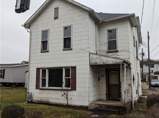 1232 Commerce St, Wellsville, OH