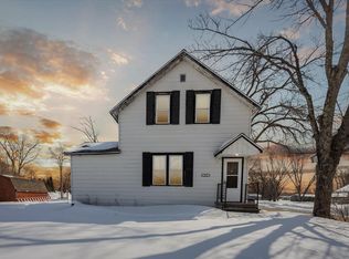 118 S Knapp St, Suring, WI 54174