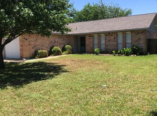 2009 Ridgetop Dr, Round Rock, TX 78664