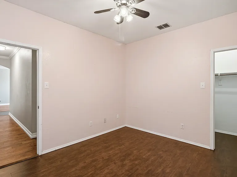 2305 Orchid Dr — Photo 5