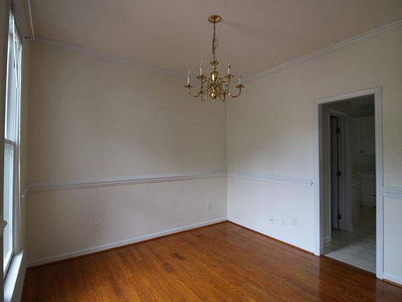 3rd image of 1437 Opal Ct