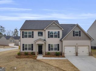 165 Lakeridge Ct, Covington, GA 30016