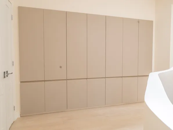 819 Dean Street image 21 of 33