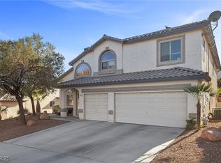 41 Voltaire Ave, Henderson, NV 89002