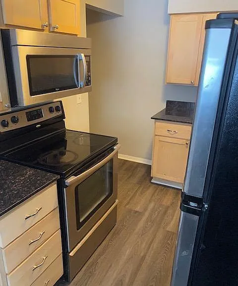 609 Park St #2 — Photo 6