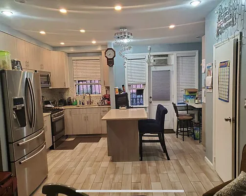 Rented by Keystone Realty USA Corp | media 18