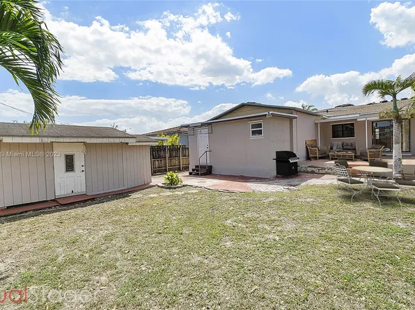 621 SW 60th Ct, Miami, FL 33144