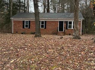 66 Lands End Dr, Montross, VA 22520