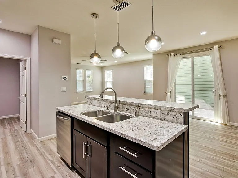 309 Rayos Del Sol Dr — Photo 21