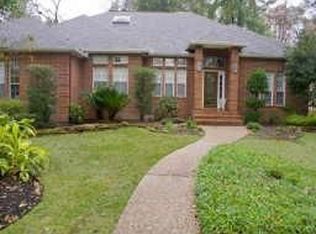 9 Condor Ct, Conroe, TX 77304