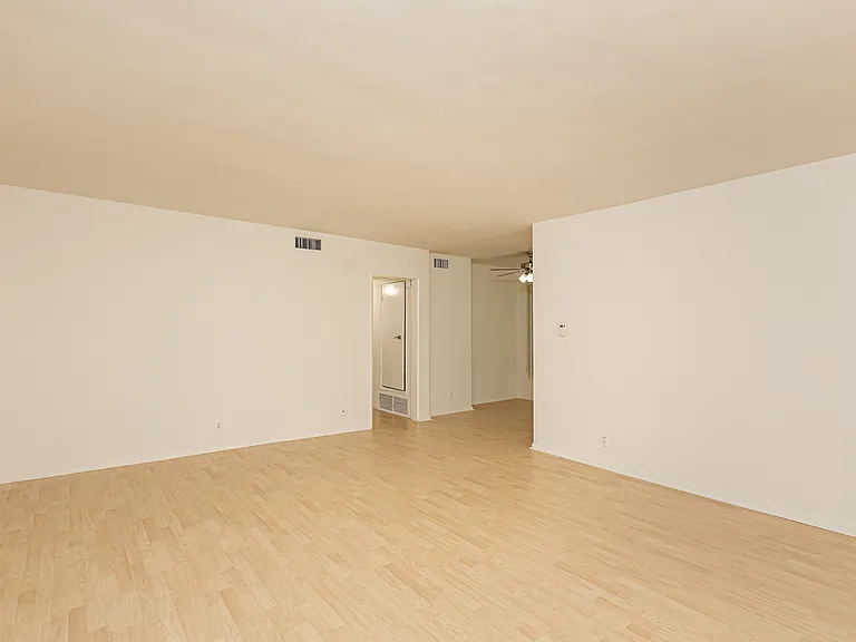 Formosa Plaza — Photo 5