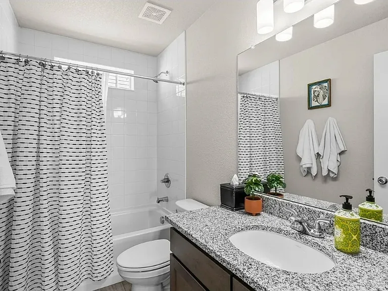 5872 Thurless Ln — Photo 12
