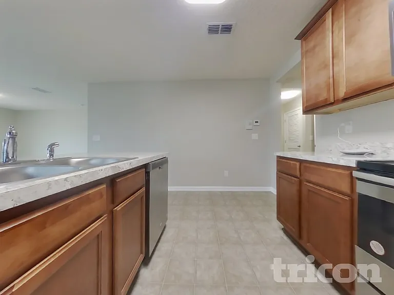 3720 Summit Oaks Dr — Photo 6