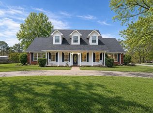 135 White Oak Pl, Texarkana, TX 75501