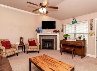 907 Mulberry St SW, Gravette, AR 72736