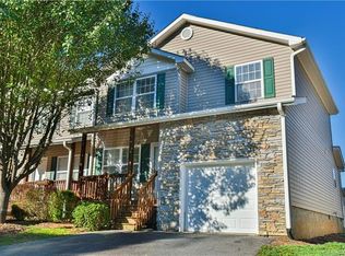 307 Tanbridge Rd, Swannanoa, NC 28778