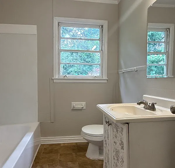 1624 Eastland Rd SE — Photo 6