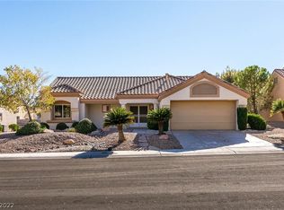 8909 Evening Star Dr, Las Vegas, NV 89134