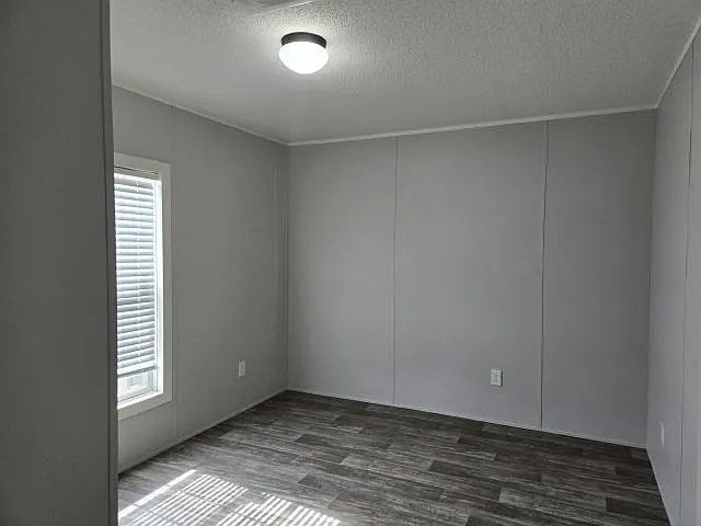 210 Birch Ln #18 — Photo 6