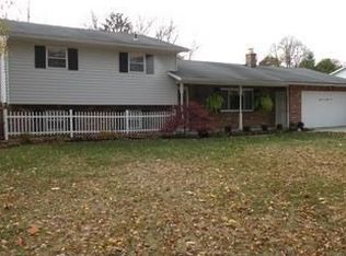 2105 Lane Rd, Columbus, OH 43220