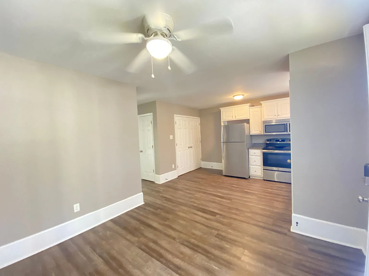 300 Clint Rd A — Photo 2