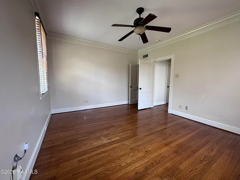 317 W University Ave #4 — Photo 7