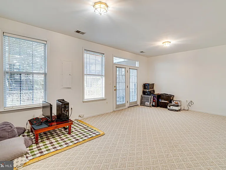 4147 Presgraves Ct — Photo 41