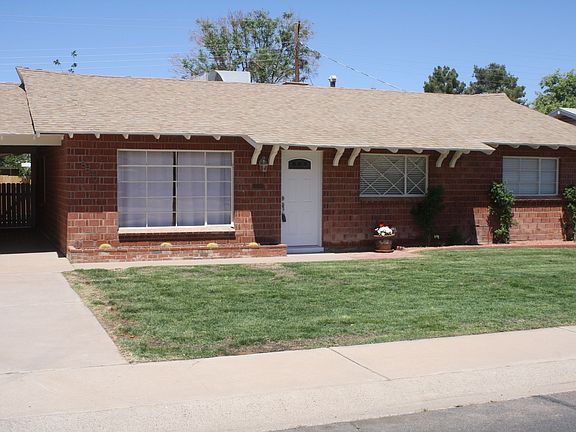 2nd image of 8546 E Pinchot Ave