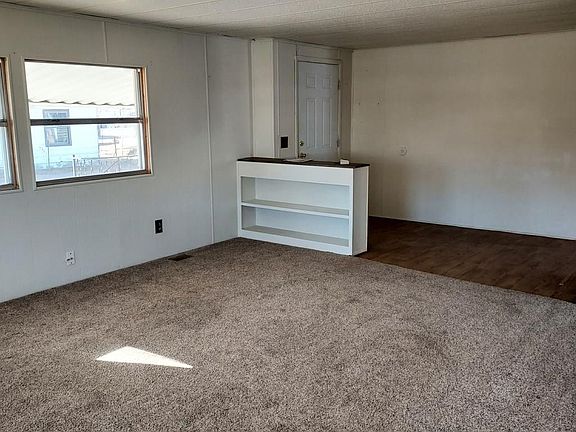 5th image of 216 Sherman Ave