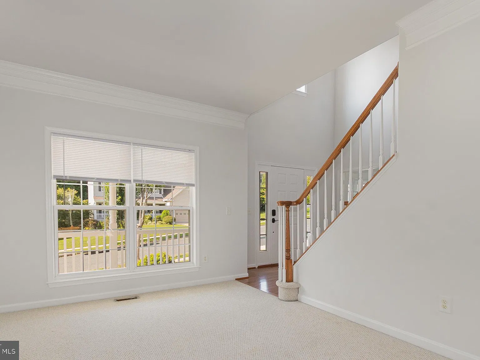 4 bed, 2.5 bath, 2795 sqft, $3,500 — Photo 3