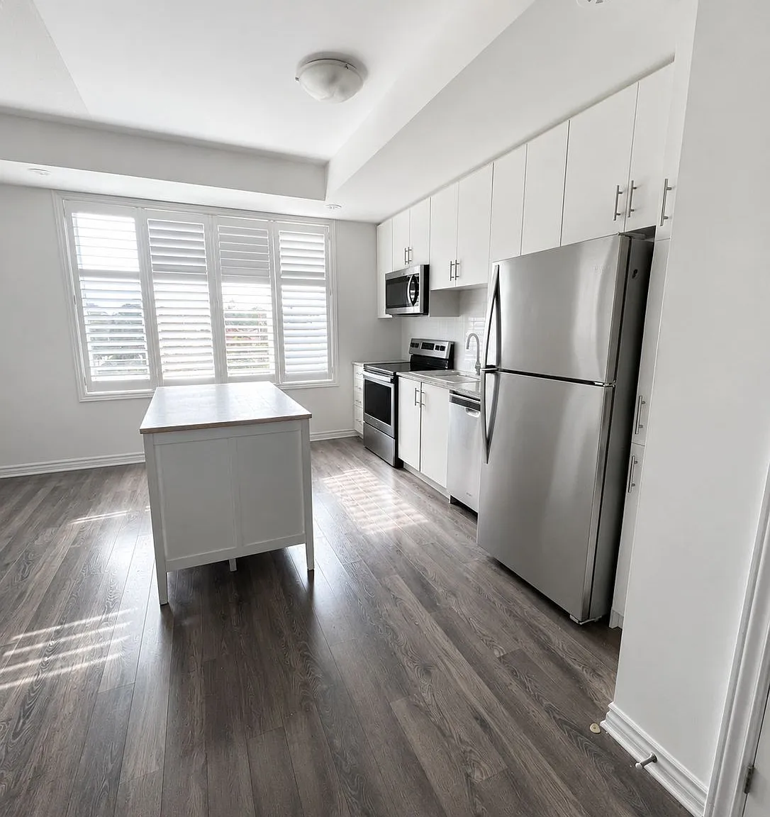 2 bed, $2,900 — Photo 2