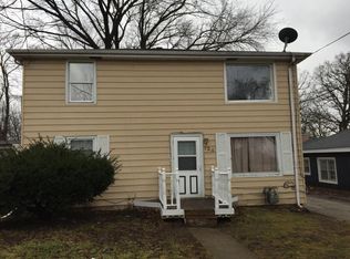124 E State St APT 4, North Aurora, IL 60542