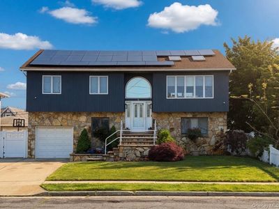 4 Lorraine Road, Island Park, NY, 11558
