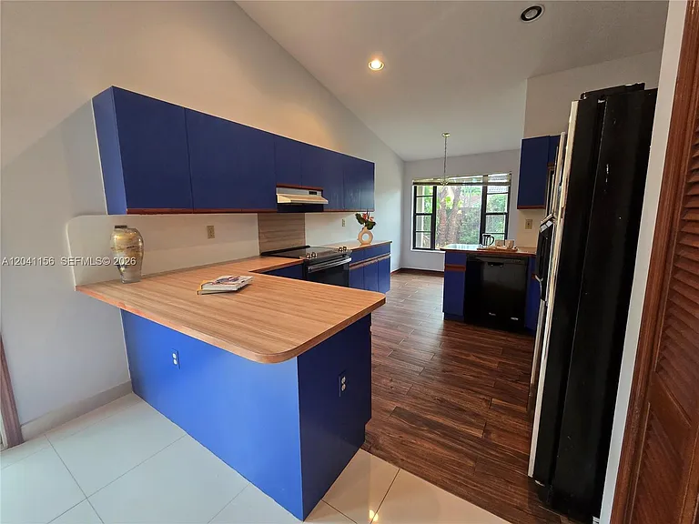 15630 SW 46th Ter — Photo 17
