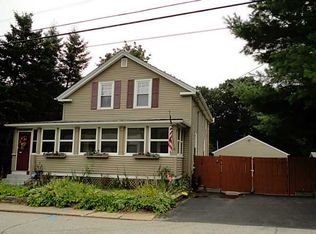 42 Benoit St, Coventry, RI 02816