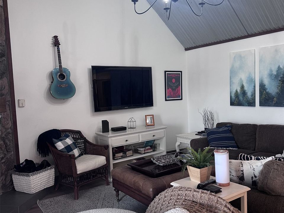 2nd image of 325 Four Oclock Road UNIT A303