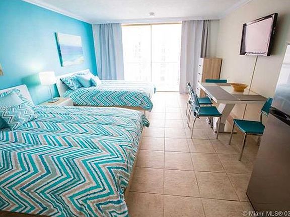 2nd image of 19201 Collins Ave #925