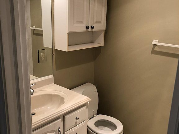 4th image of 49 Tappan St APT 8