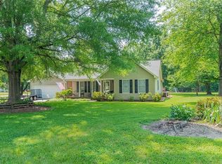 5201 Muirfield Dr, Lexington, NC 27295