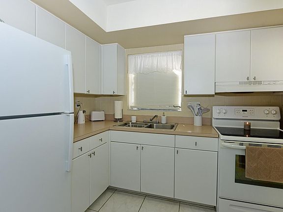 5th image of 2763 Dudley Dr W APT I
