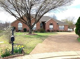 6445 Braybourne Pl, Olive Branch, MS 38654