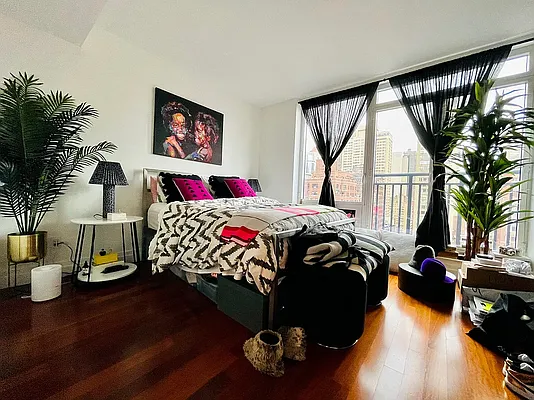 Rented by Brown Harris Stevens | media 11