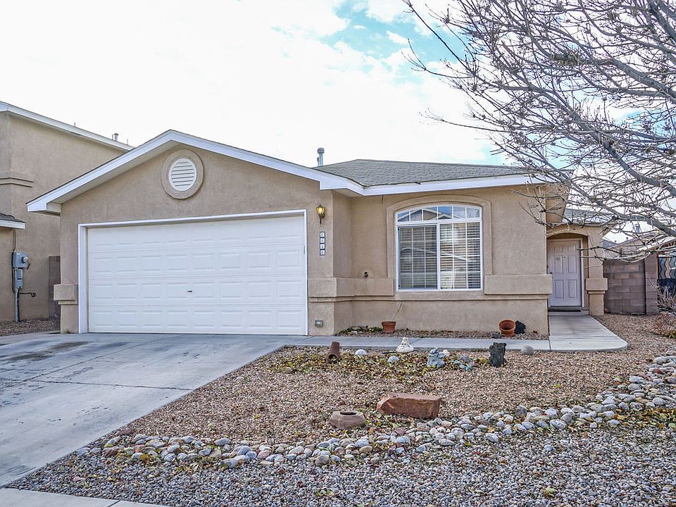 1st image of 6616 Country Hills Ct NW