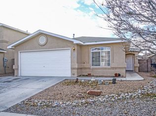 6616 Country Hills Ct NW, Albuquerque, NM 87114