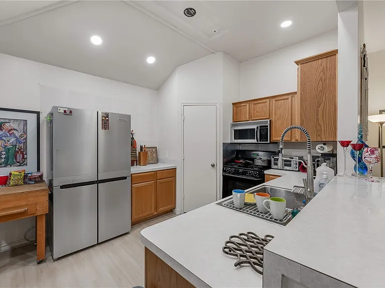 200 Copper Falls Dr — Photo 5