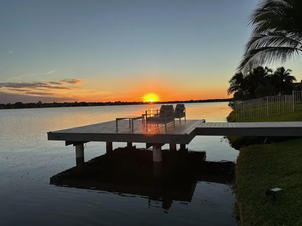 18728 NW 24th Court, Pembroke Pines, FL 33029